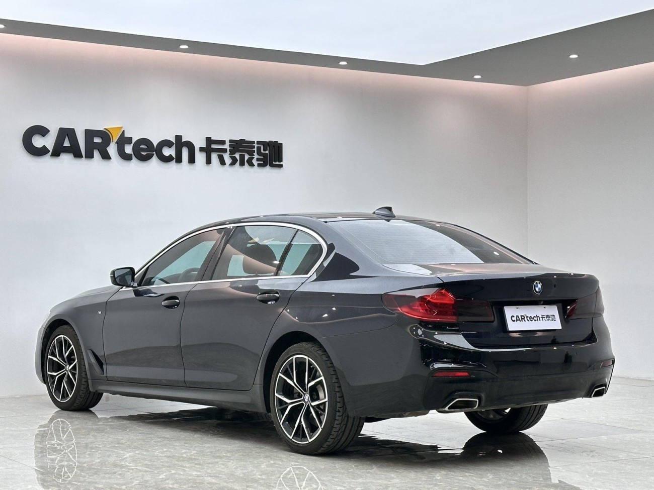 BMW 530Li 2019