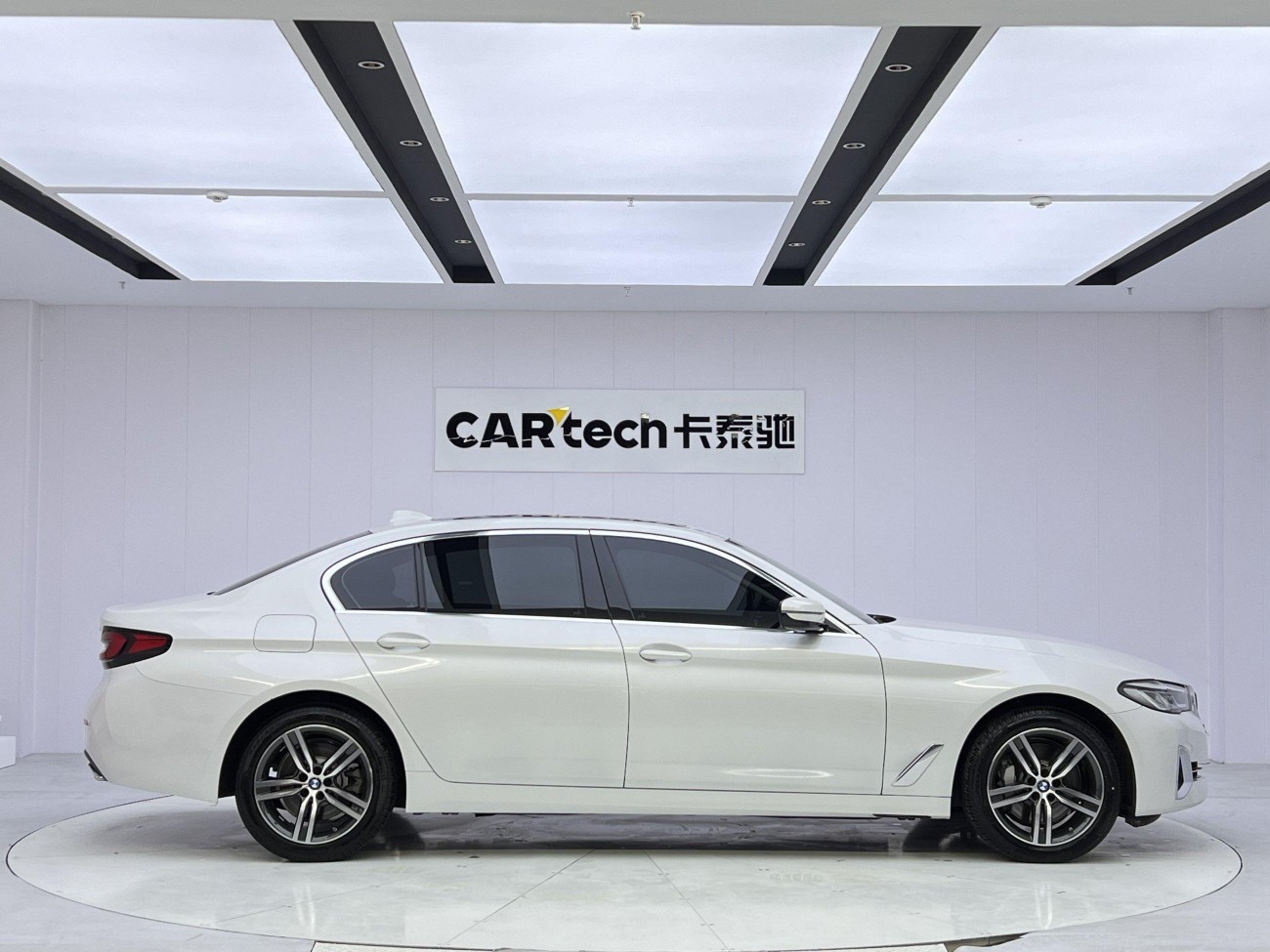 BMW 530Li 2022