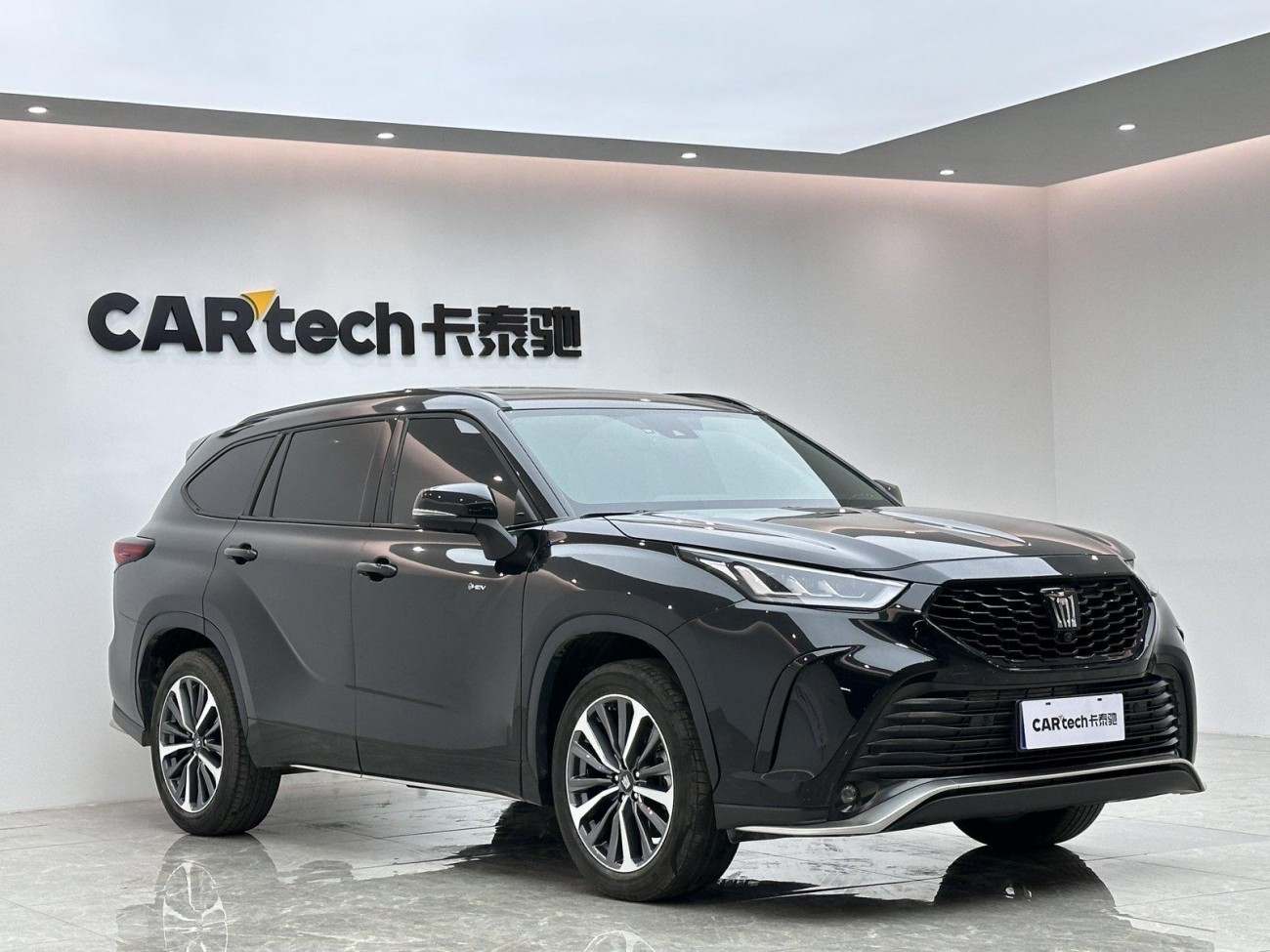 Toyota Crown 2024