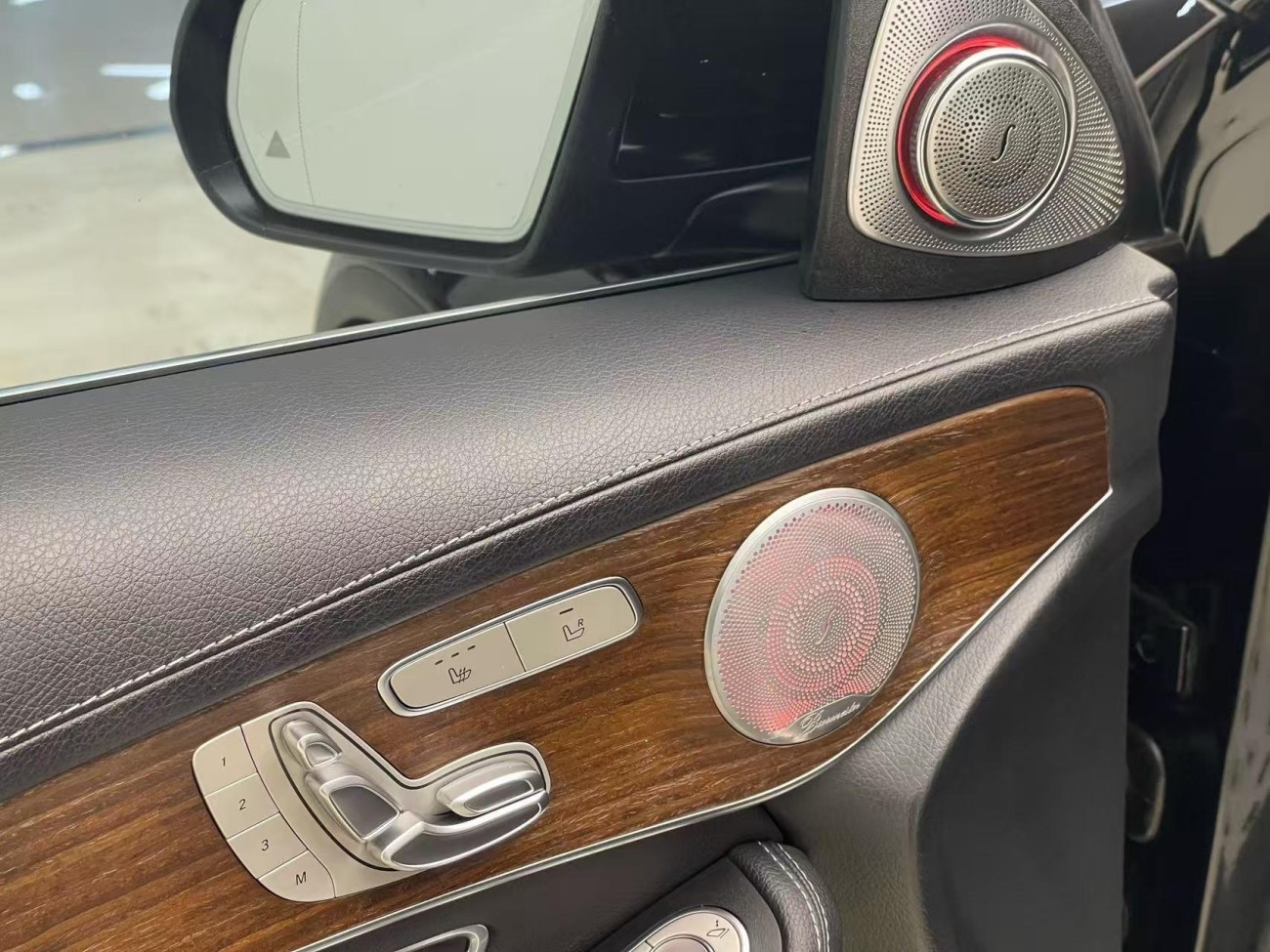 Mercedes-Benz GLC 300 L 2021