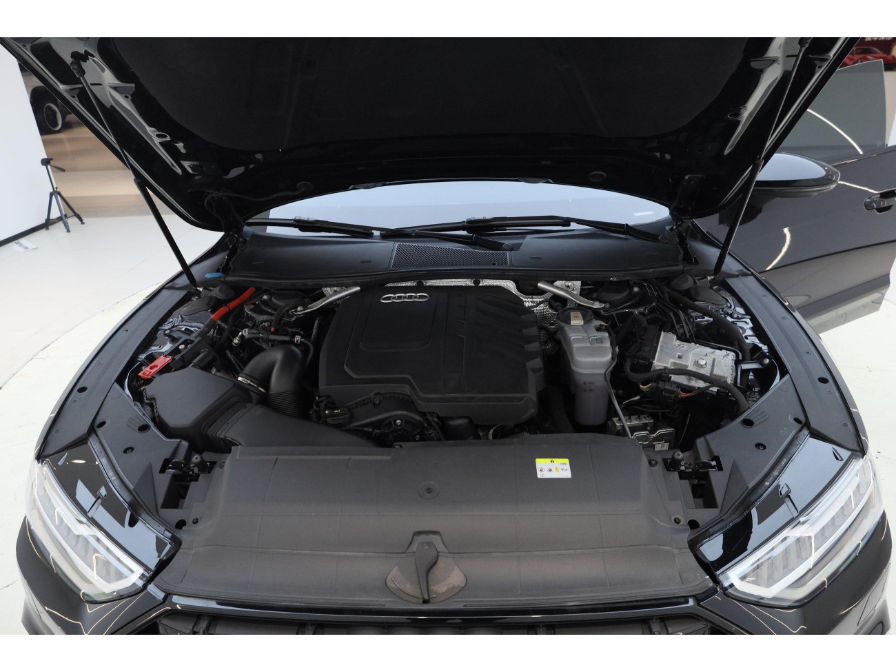 Audi A7L 45 TFSI 2024