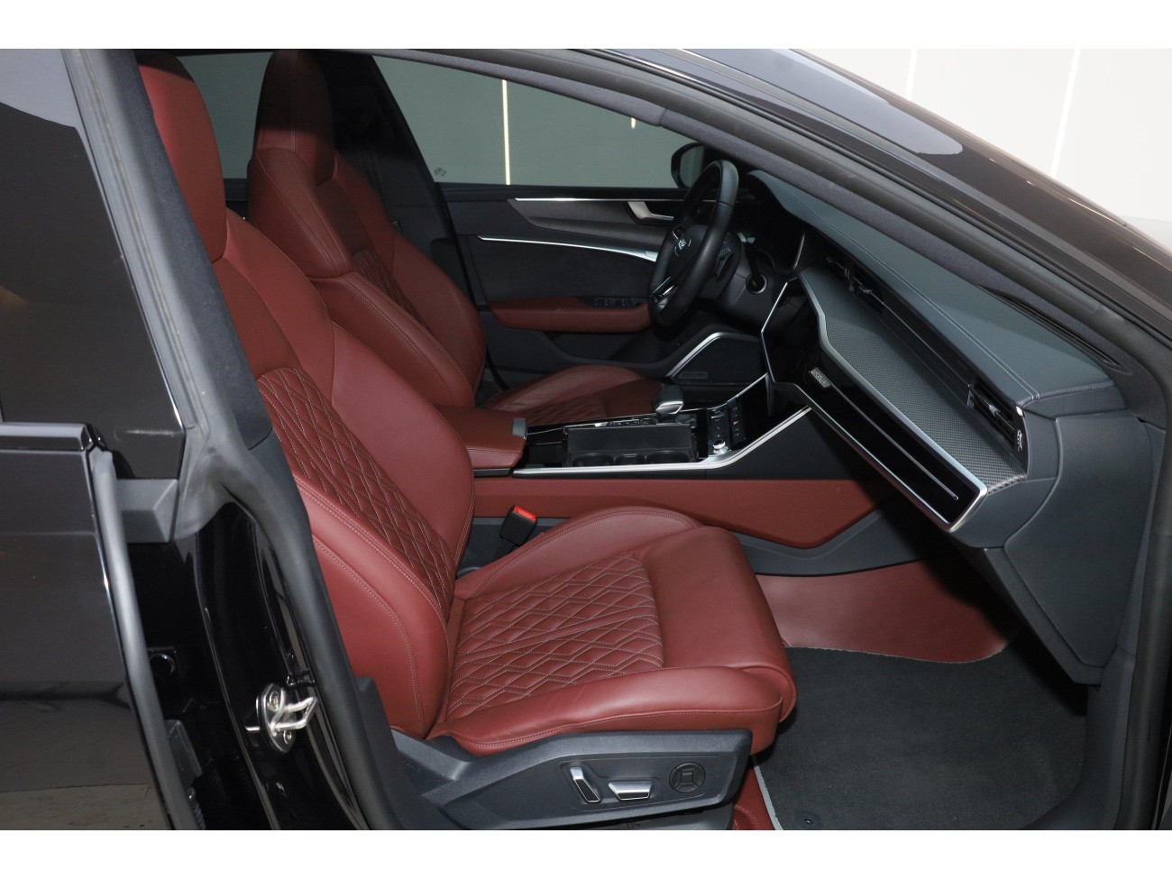 Audi A7L 45 TFSI 2024