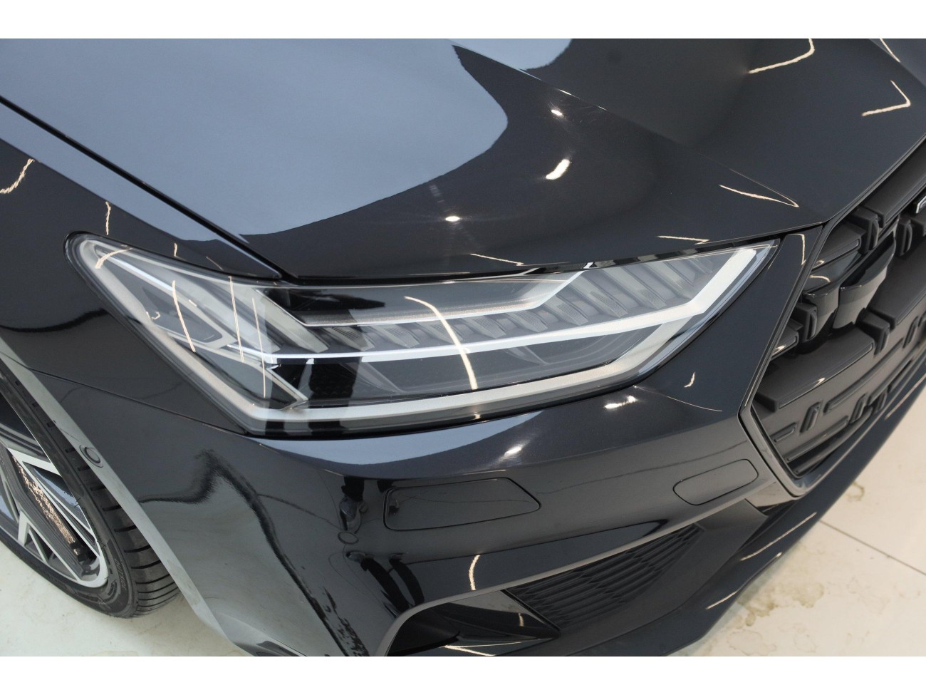 Audi A7L 45 TFSI 2024