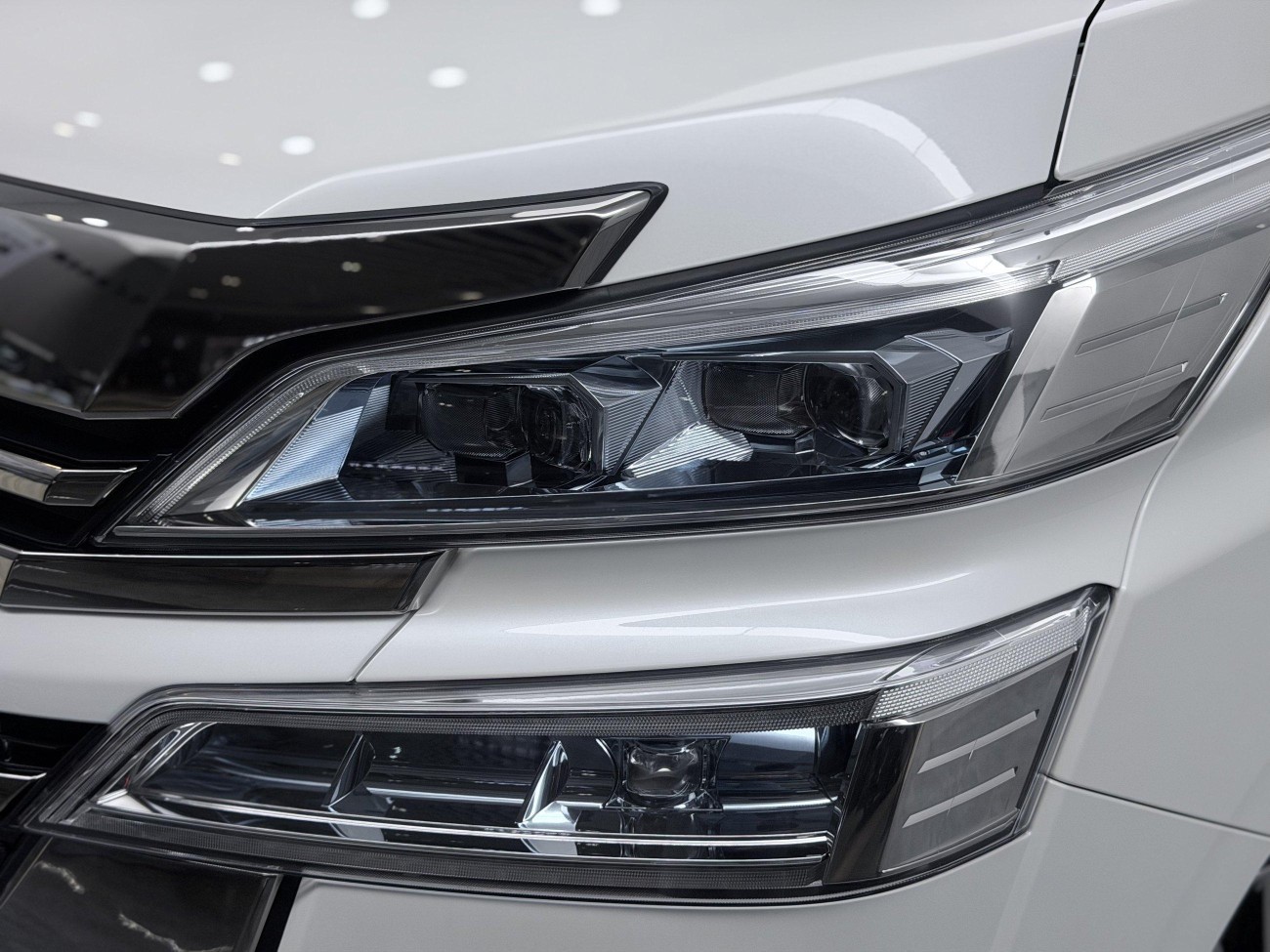 Toyota Alphard 2022