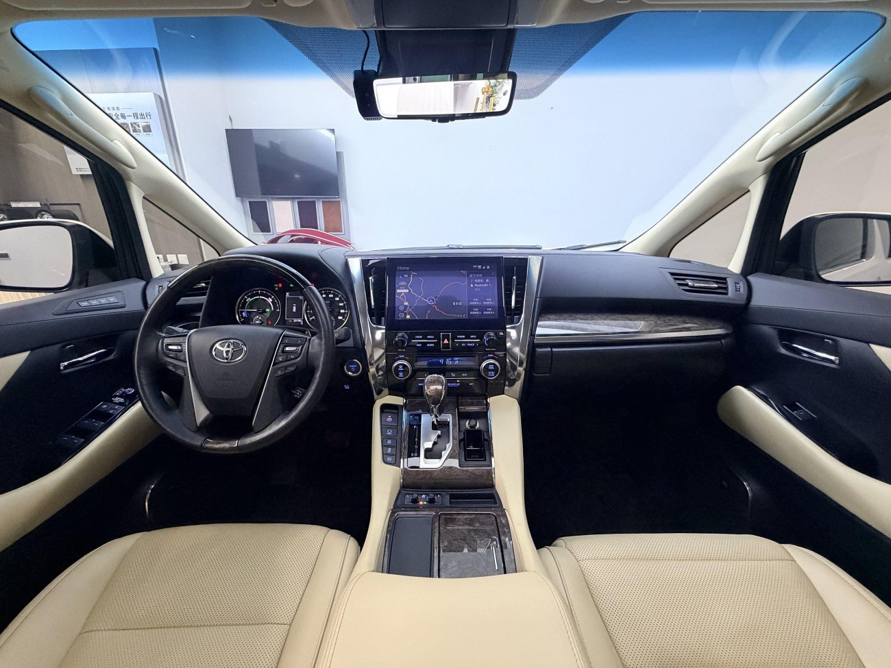 Toyota Alphard 2022