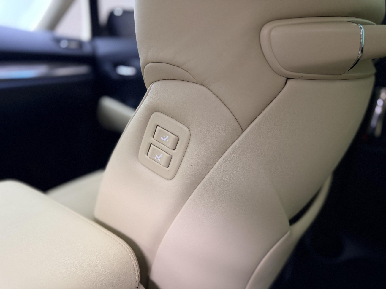 Toyota Alphard 2022