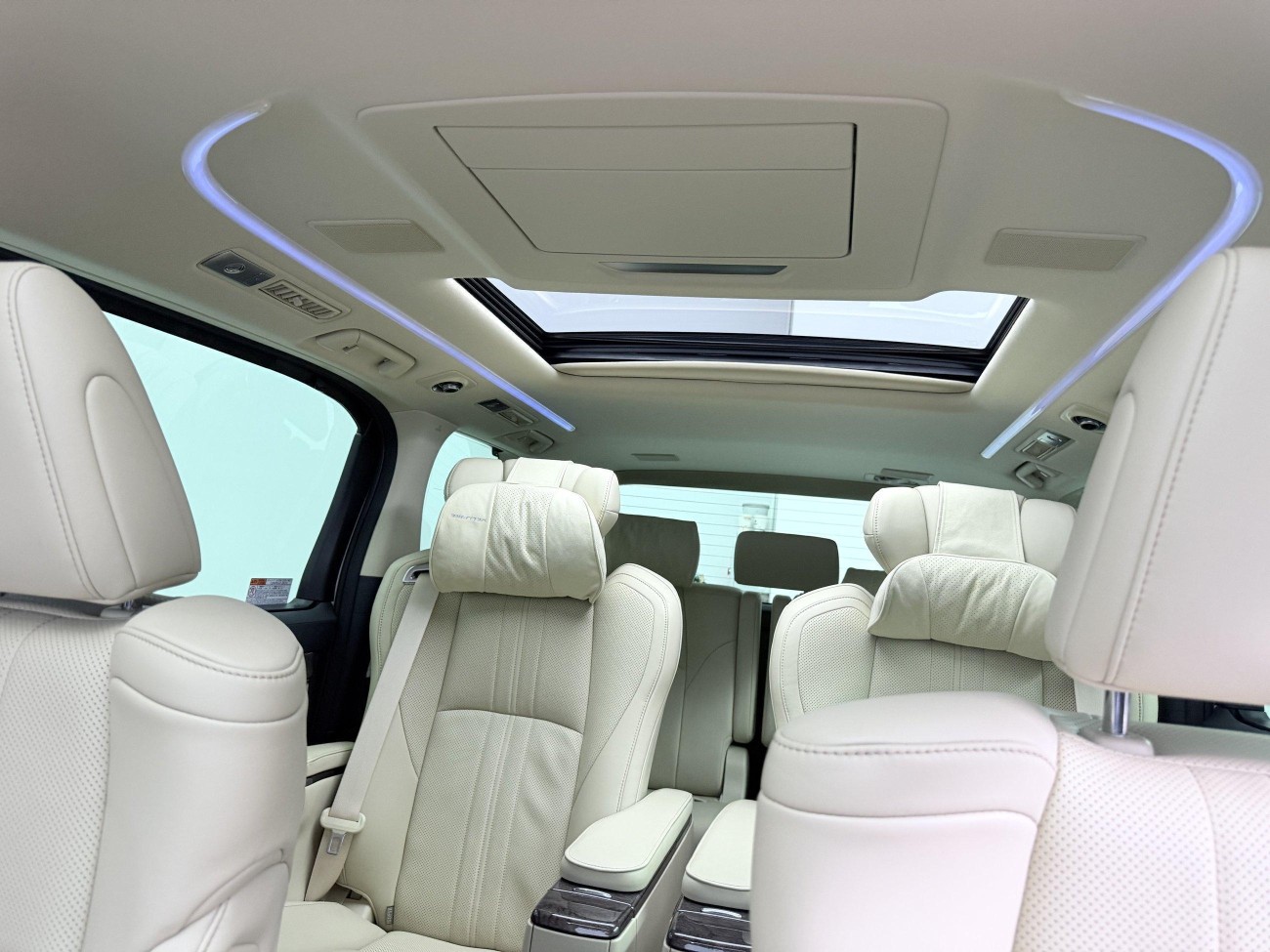 Toyota Alphard 2022