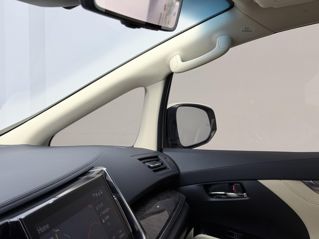 Toyota Alphard 2022