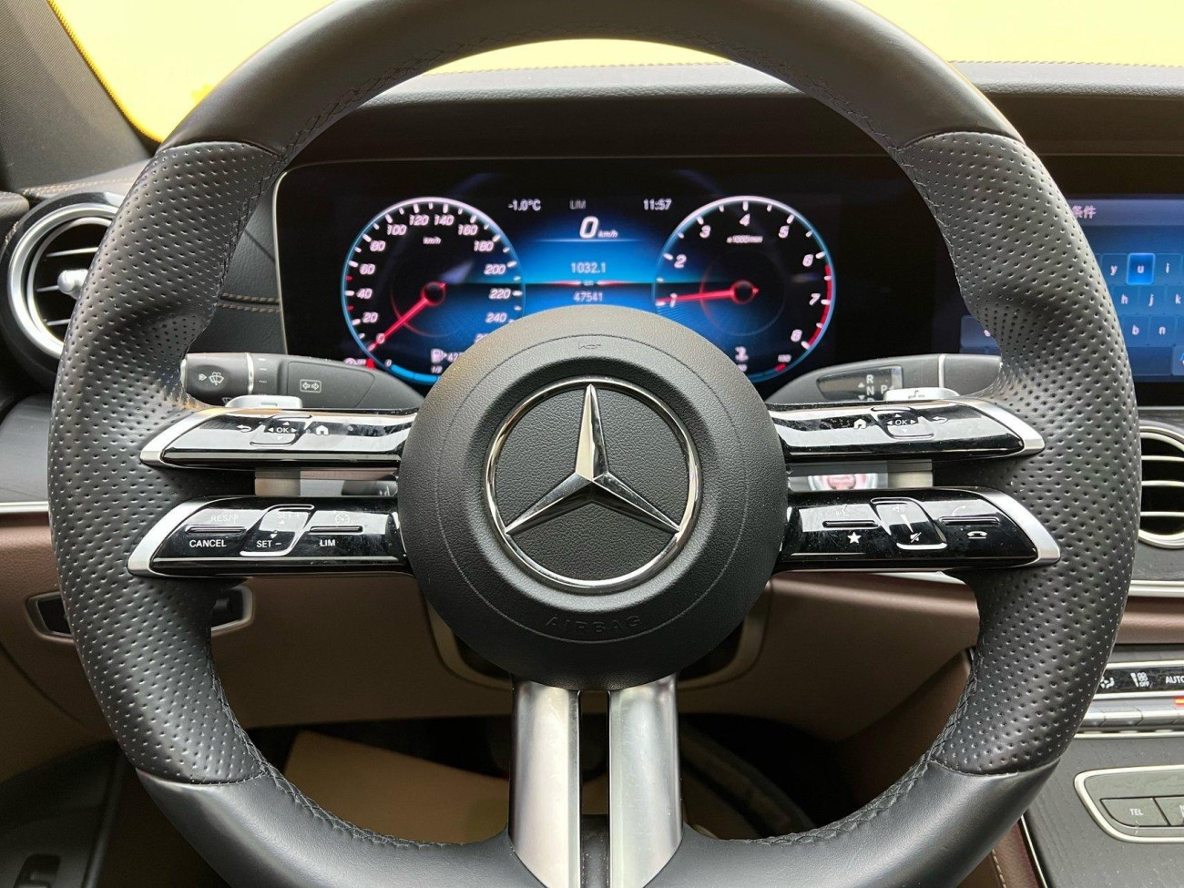 Mercedes-Benz E 300 L 2021