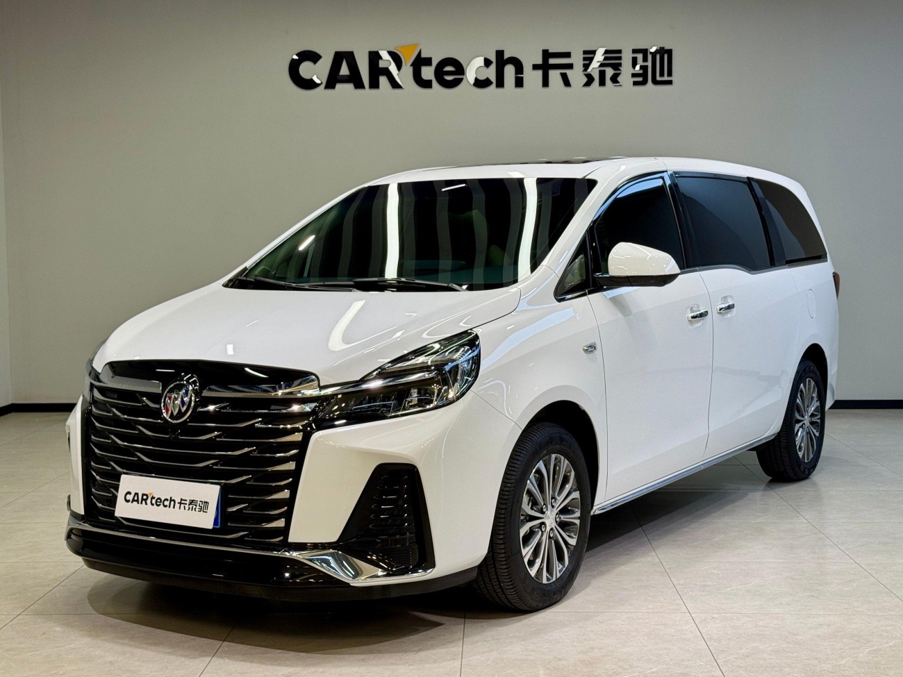 Buick GL8 2025