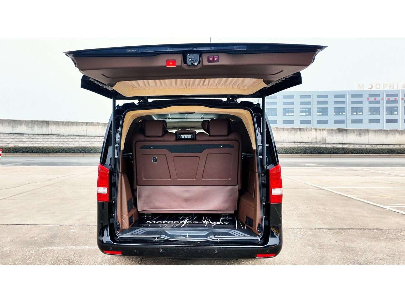Mercedes-Benz 2021 2022