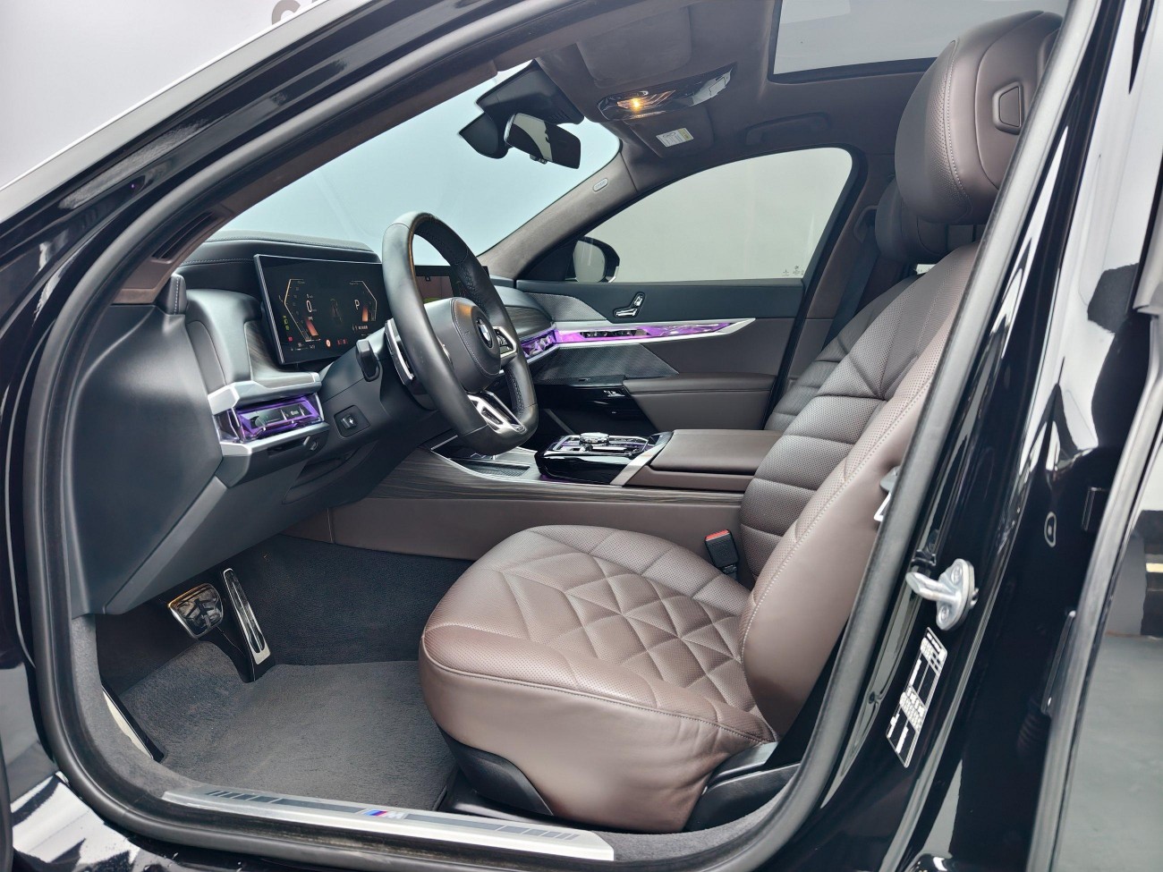 BMW 735Li 2023