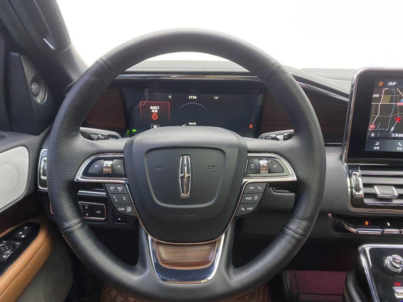 Lincoln Navigator 2021