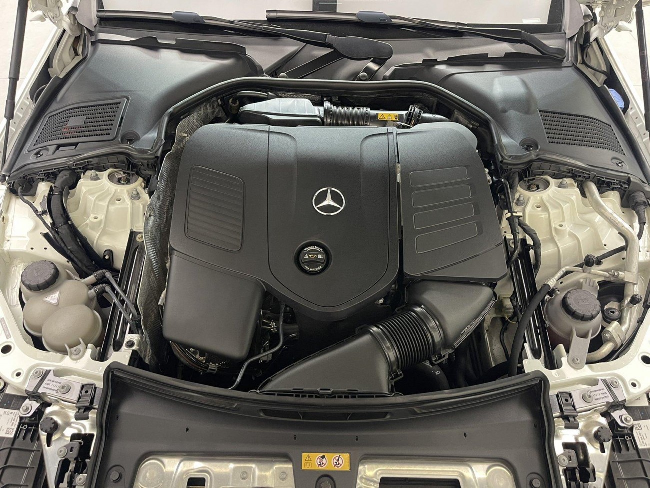 Mercedes-Benz C 260 L 2025