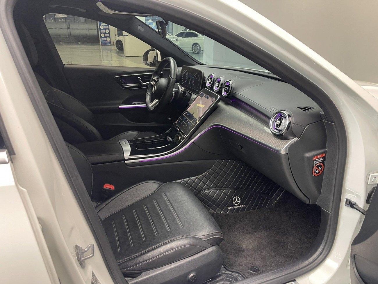 Mercedes-Benz C 260 L 2025