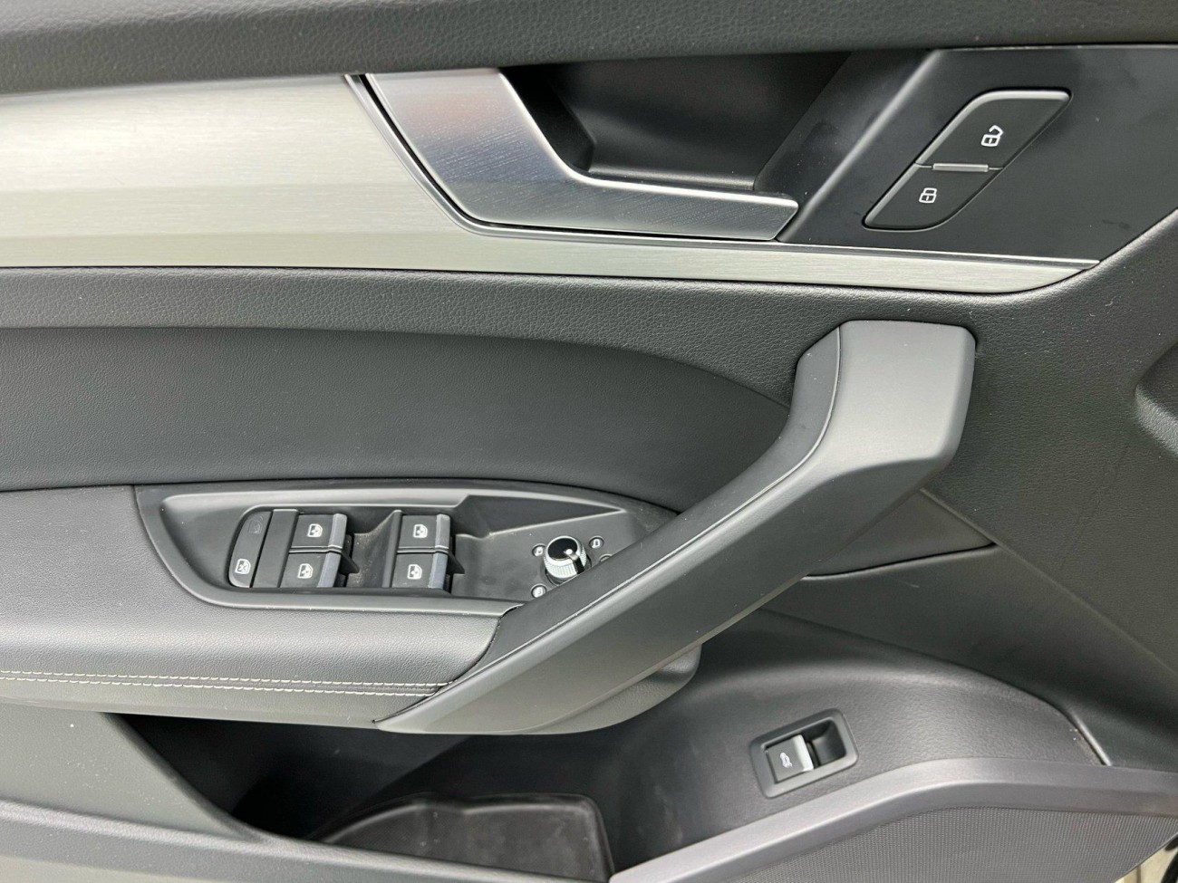 Audi Q5L 40 TFSI 2021