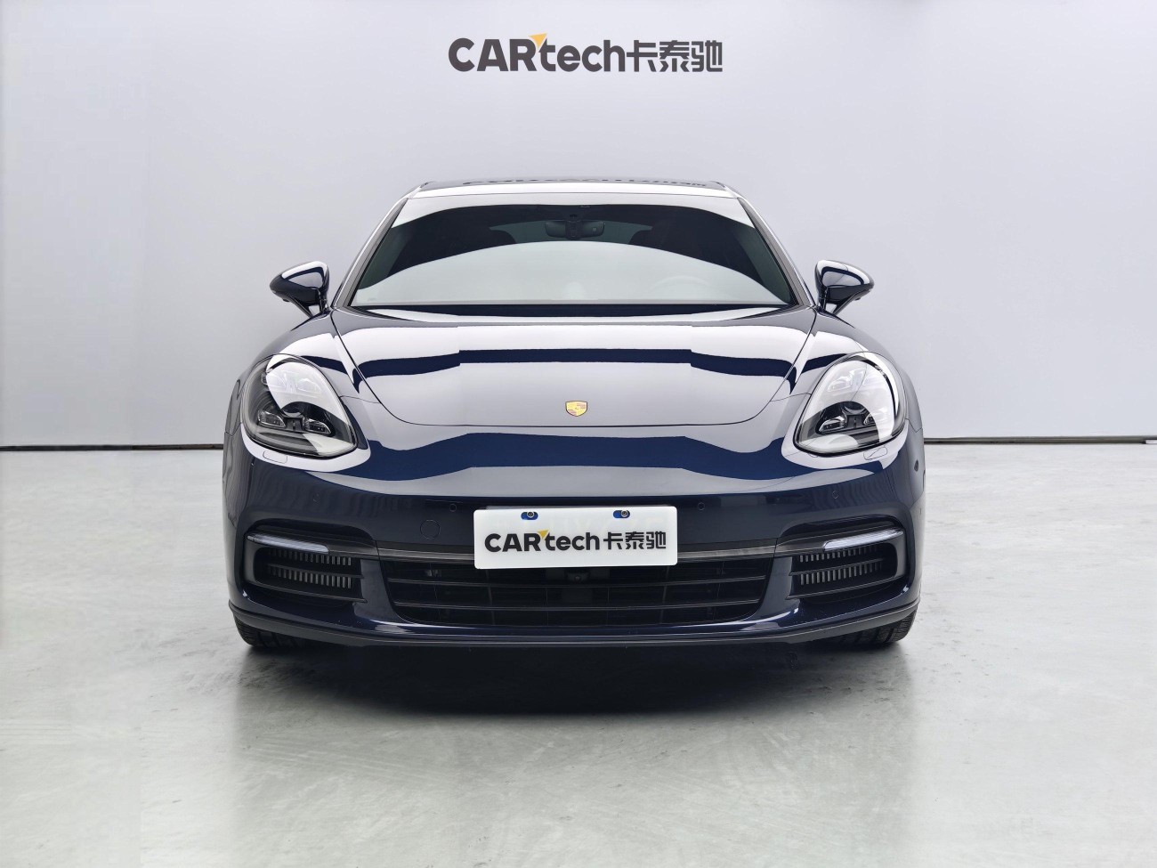 Porsche Panamera 2021