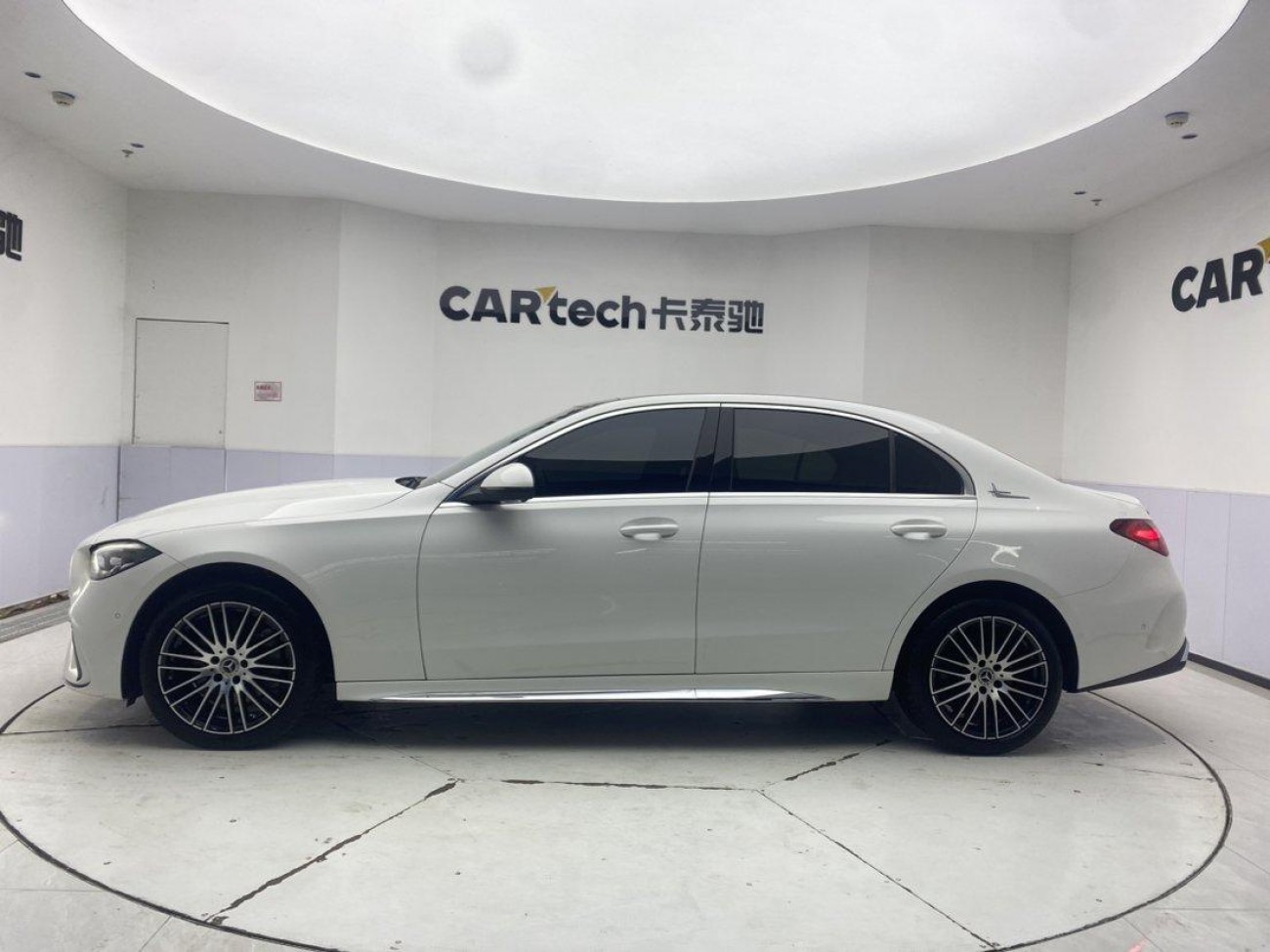 Mercedes-Benz C 260 L 2024