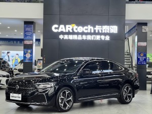 Volkswagen Passat 2025