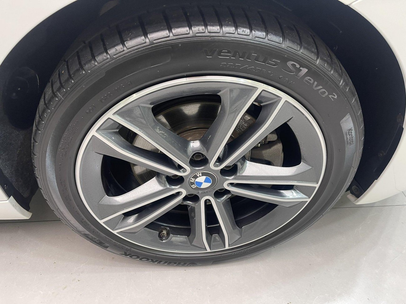 BMW 120i 2021