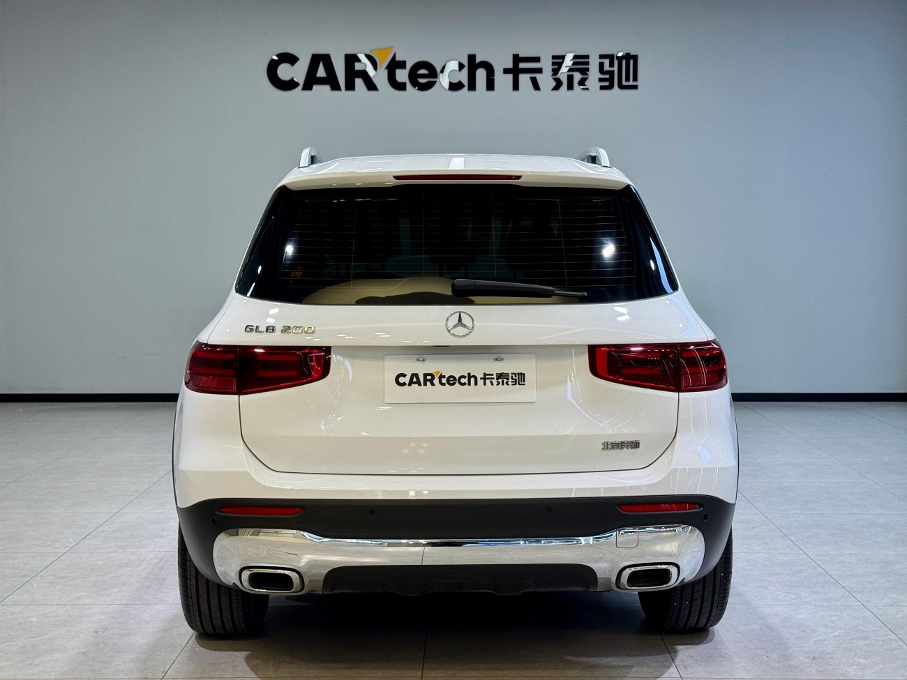 Mercedes-Benz GLB 2025