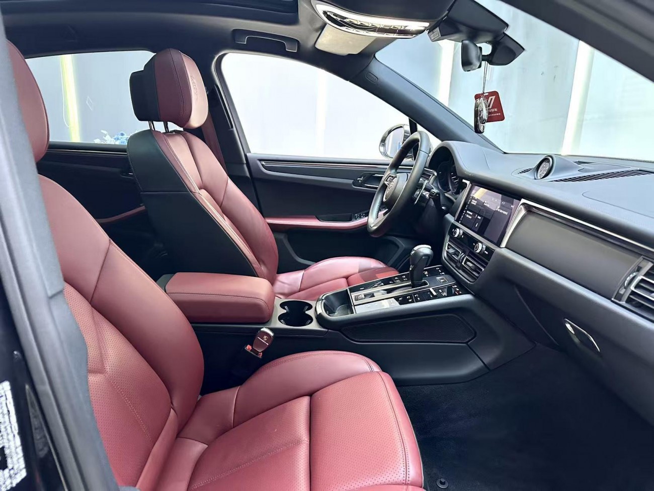 Porsche Macan 2023