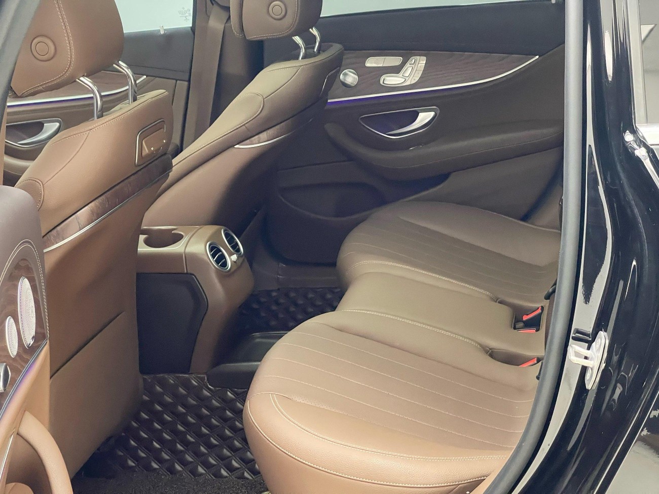 Mercedes-Benz E 300 L 2020