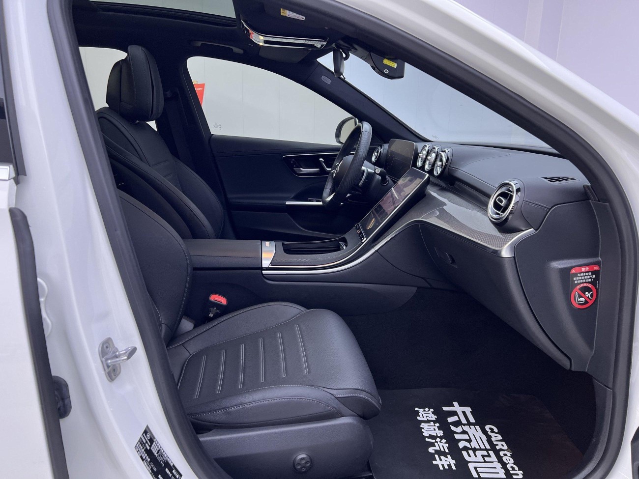 Mercedes-Benz C 260 L 2024