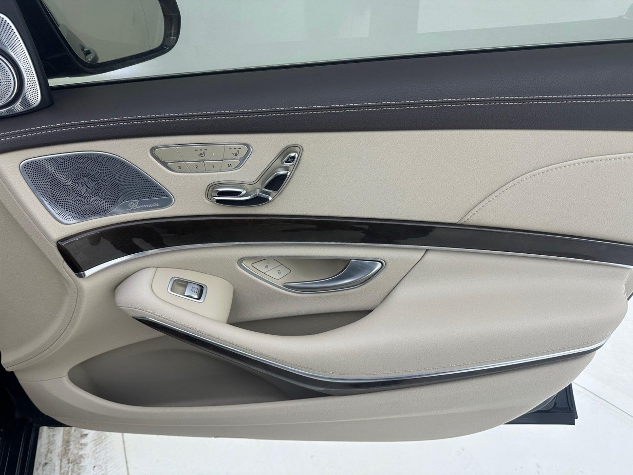 Mercedes-Benz S 400 4MATIC 2016