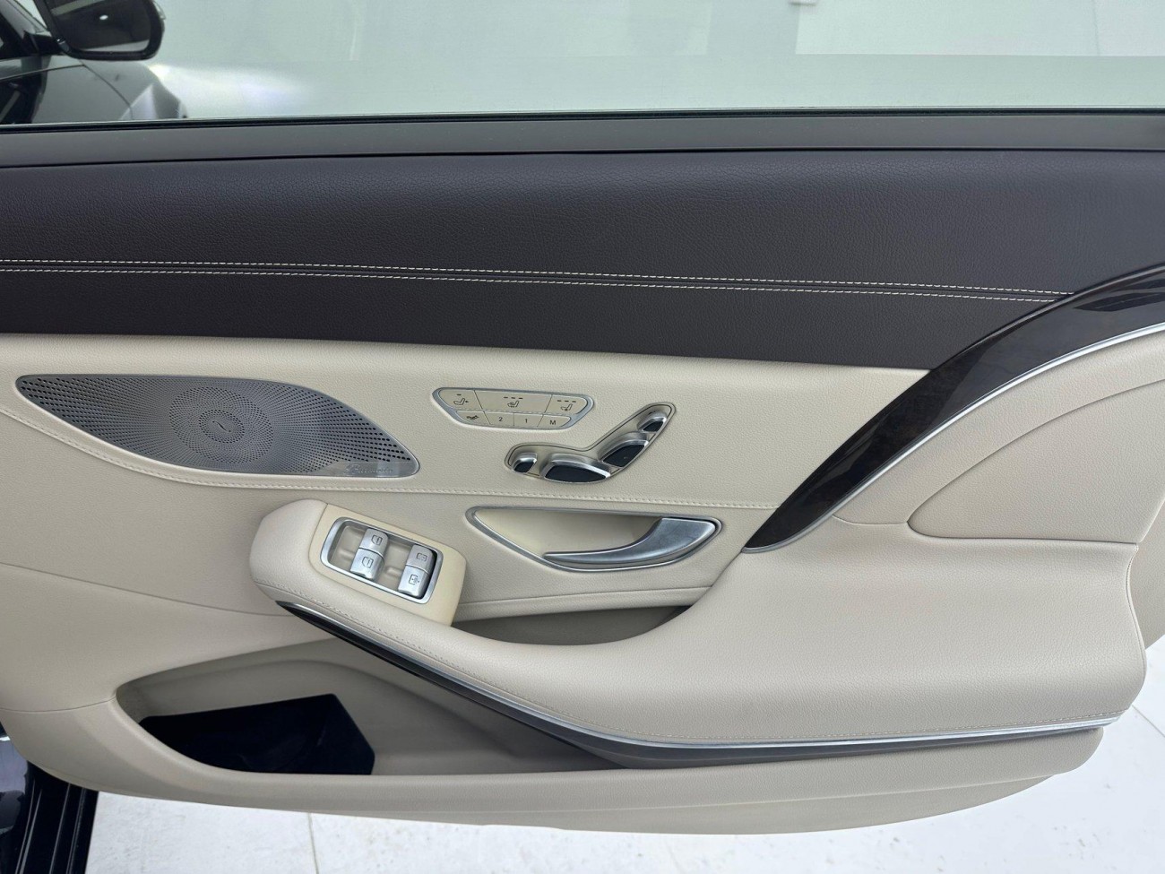 Mercedes-Benz S 400 4MATIC 2016