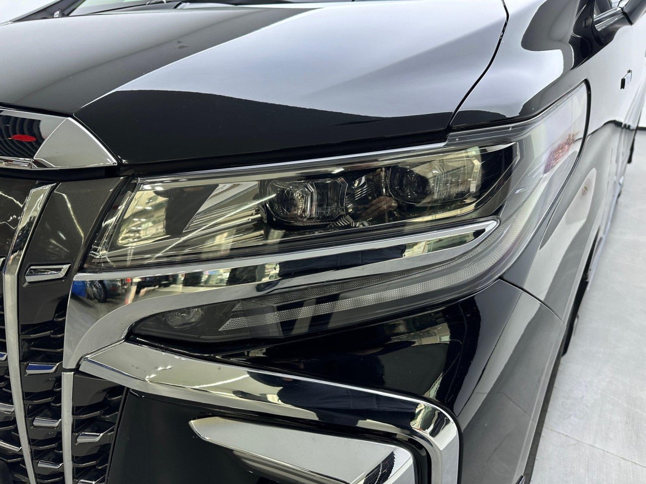 Toyota Alphard 2022