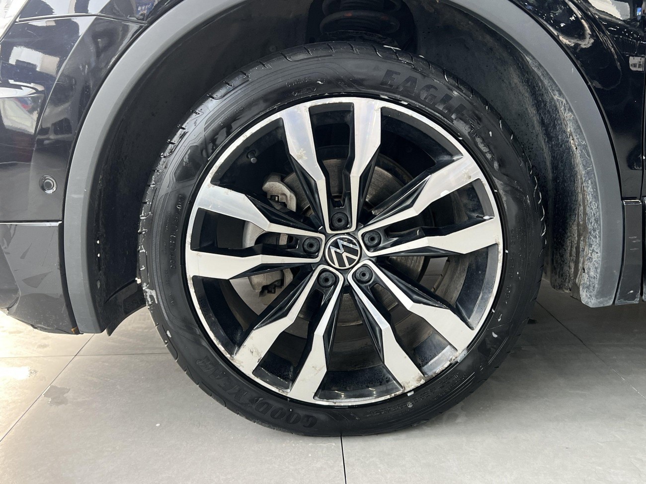 Volkswagen Tiguan L 2021