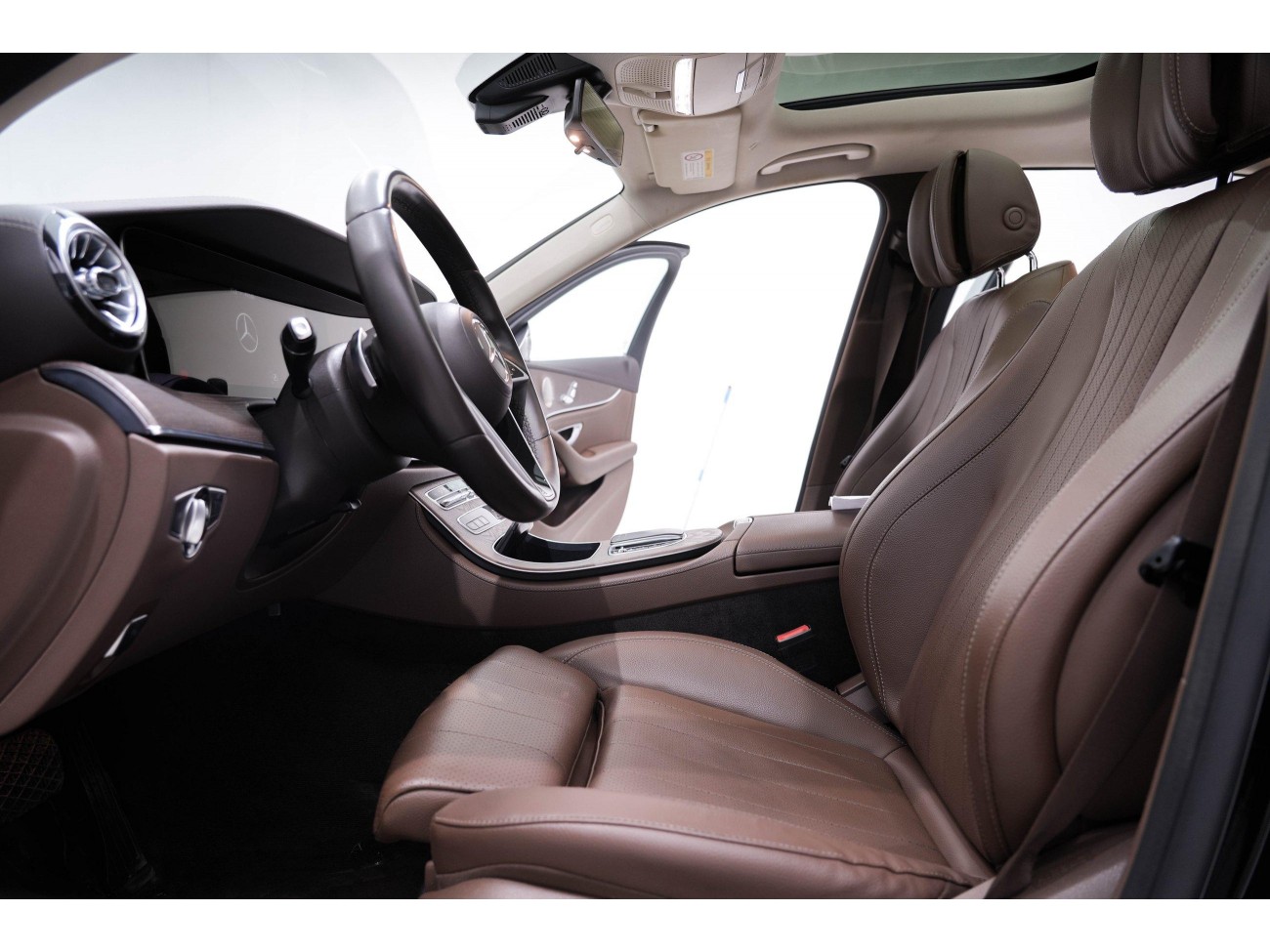 Mercedes-Benz E 260 L 2021