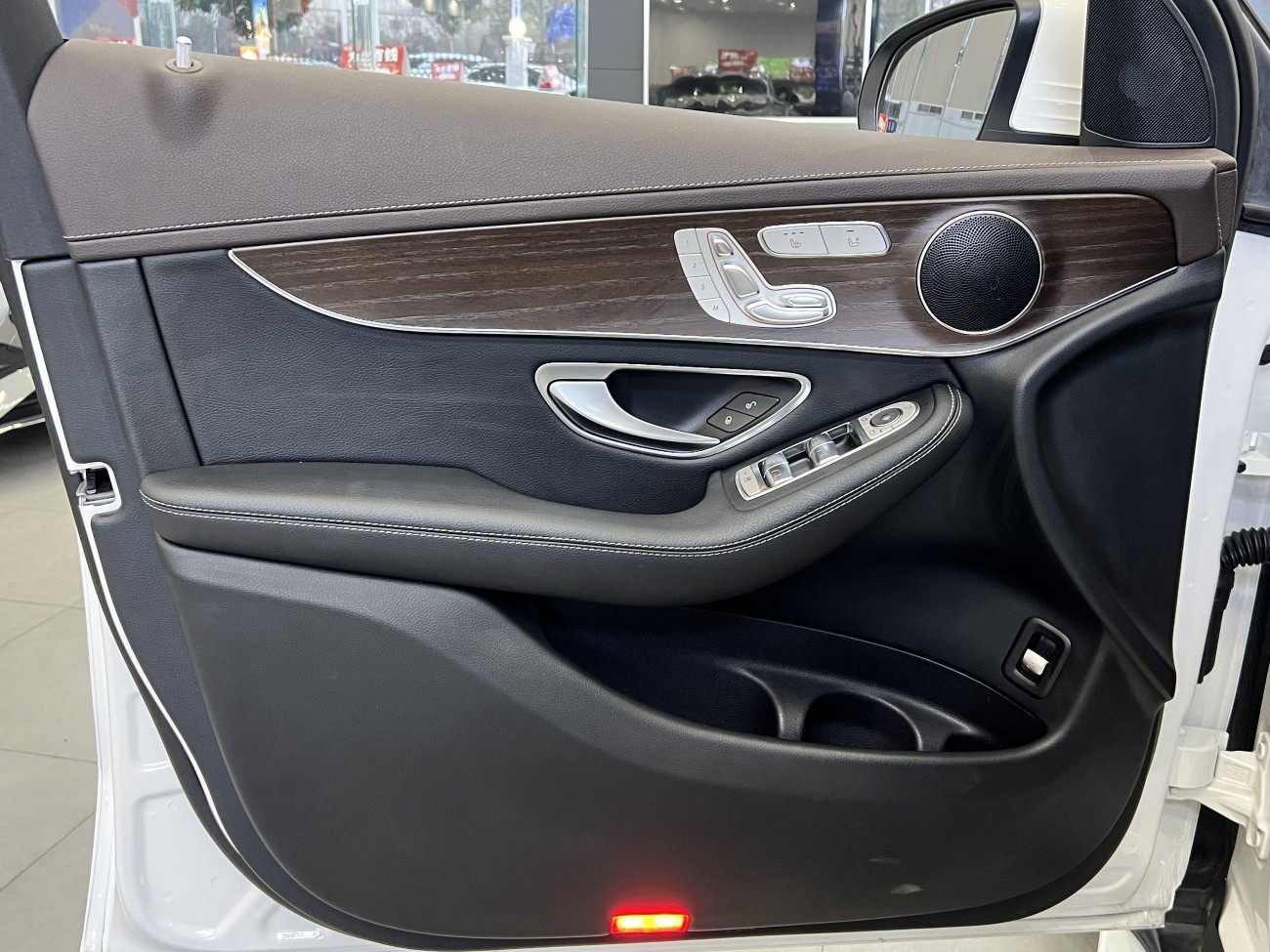Mercedes-Benz GLC 300 L 2020