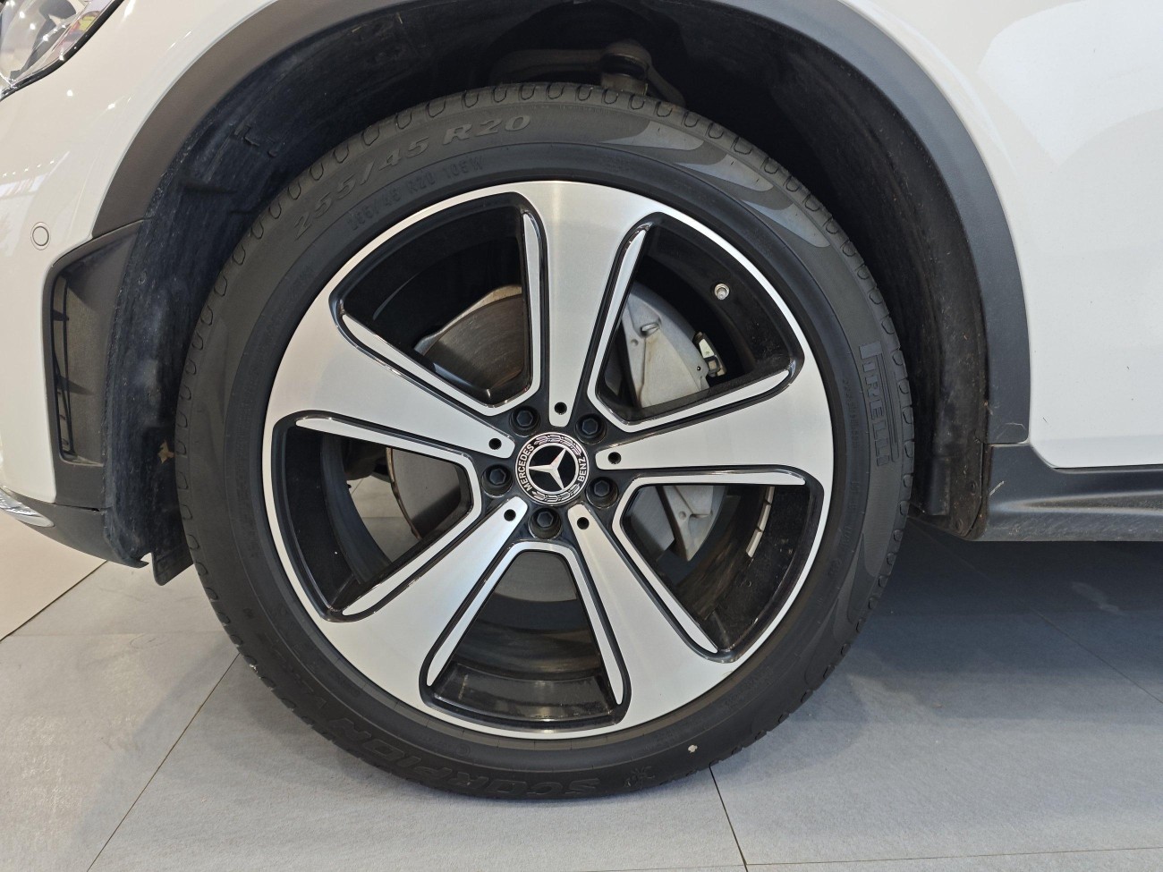 Mercedes-Benz GLC 300 L 2020