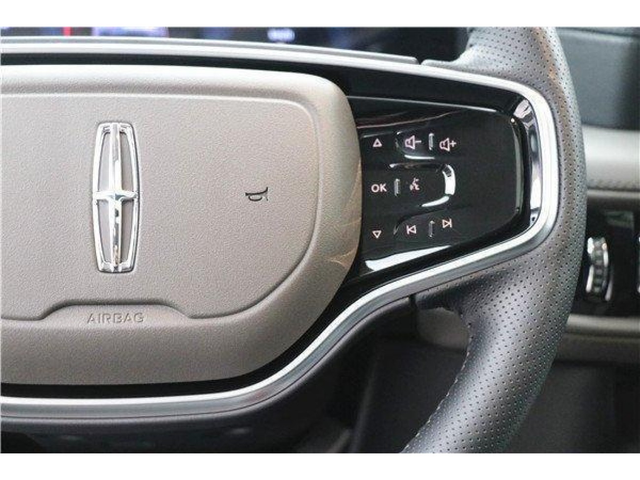 Lincoln Aviator 2025