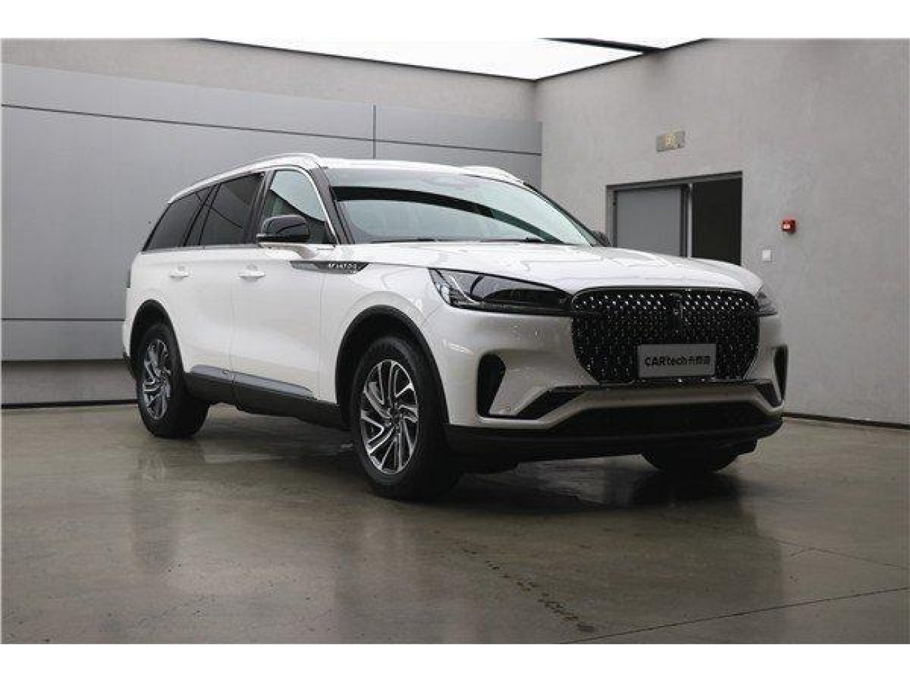 Lincoln Aviator 2025