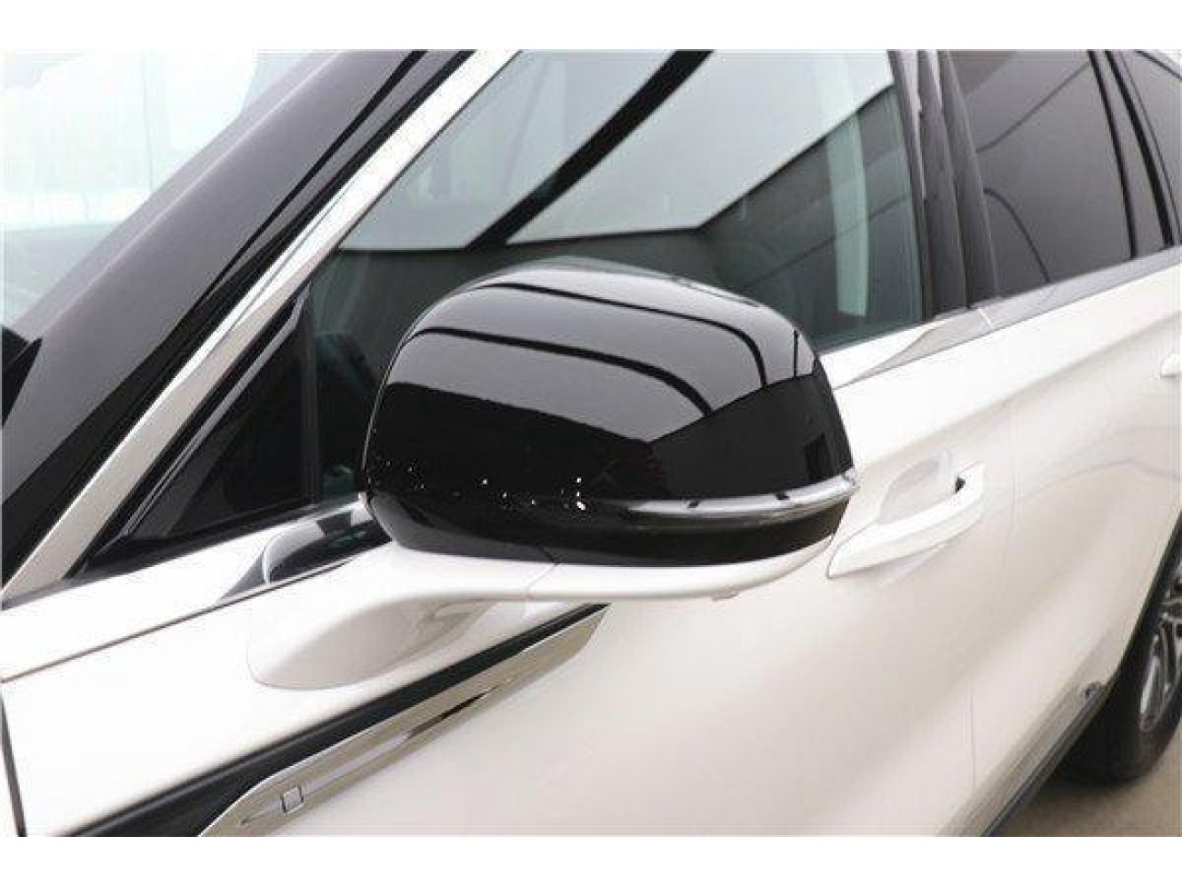 Lincoln Aviator 2025