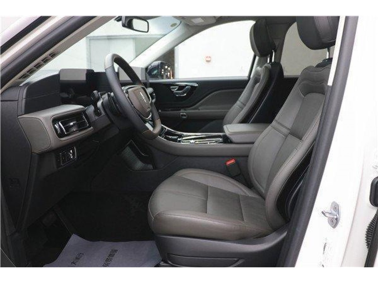 Lincoln Aviator 2025