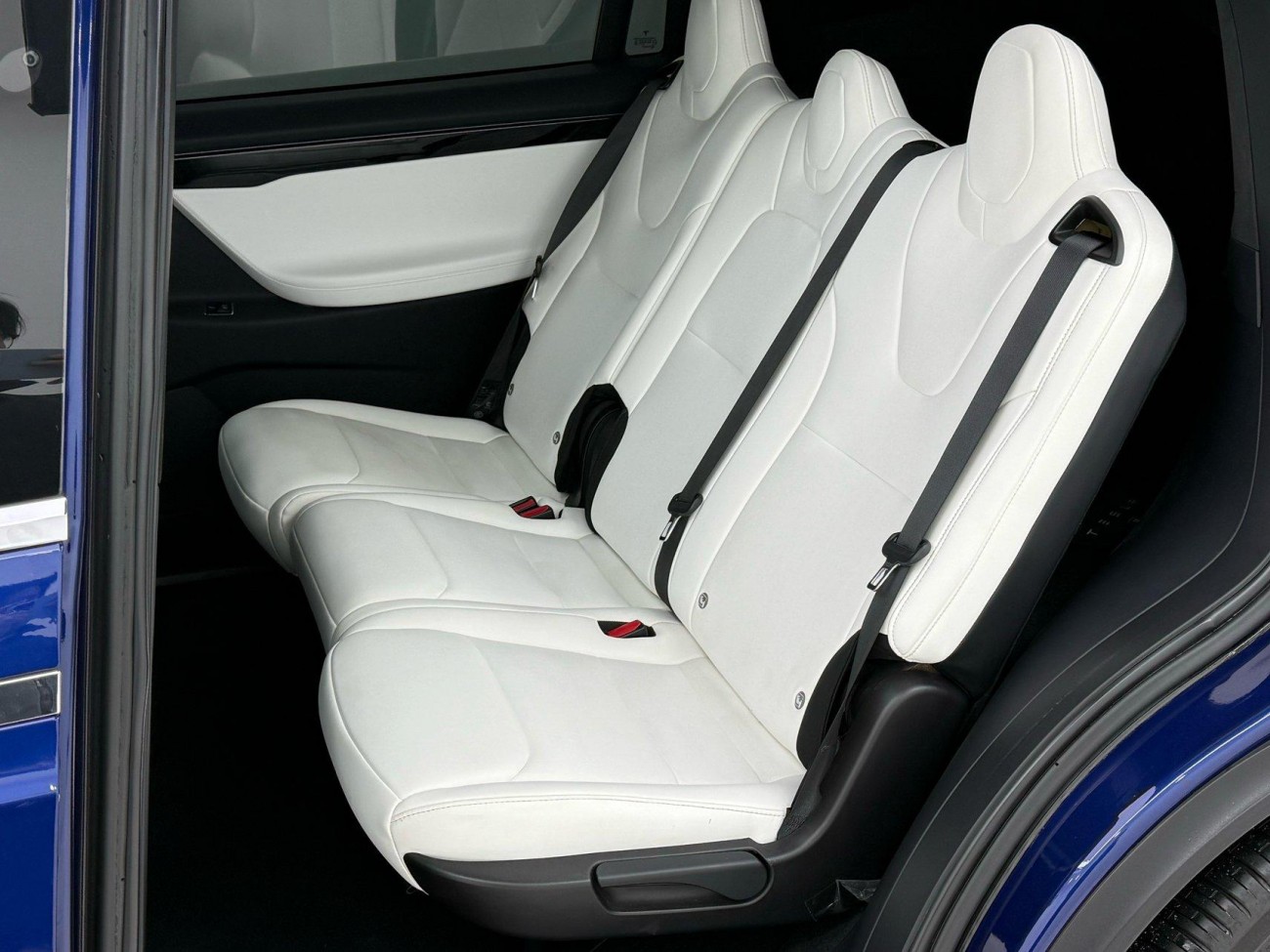 Tesla Model X 2020