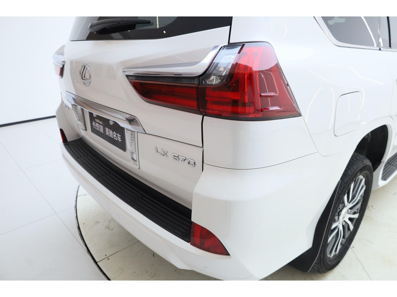 Lexus LX 570 2016