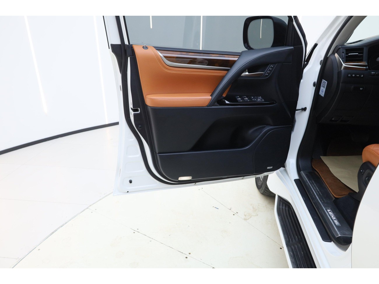 Lexus LX 570 2016