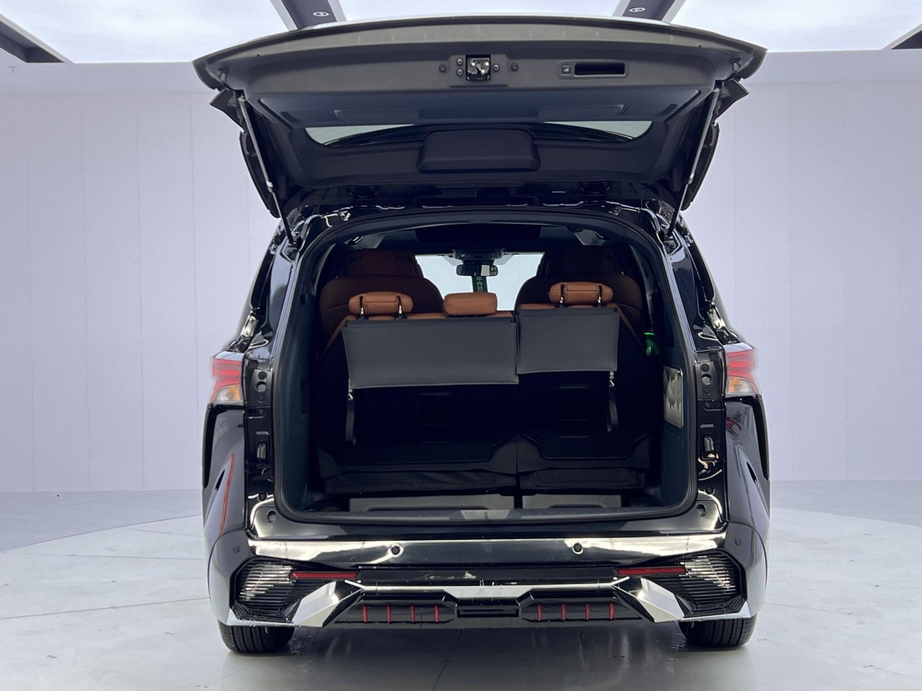 Toyota Granvia 2025