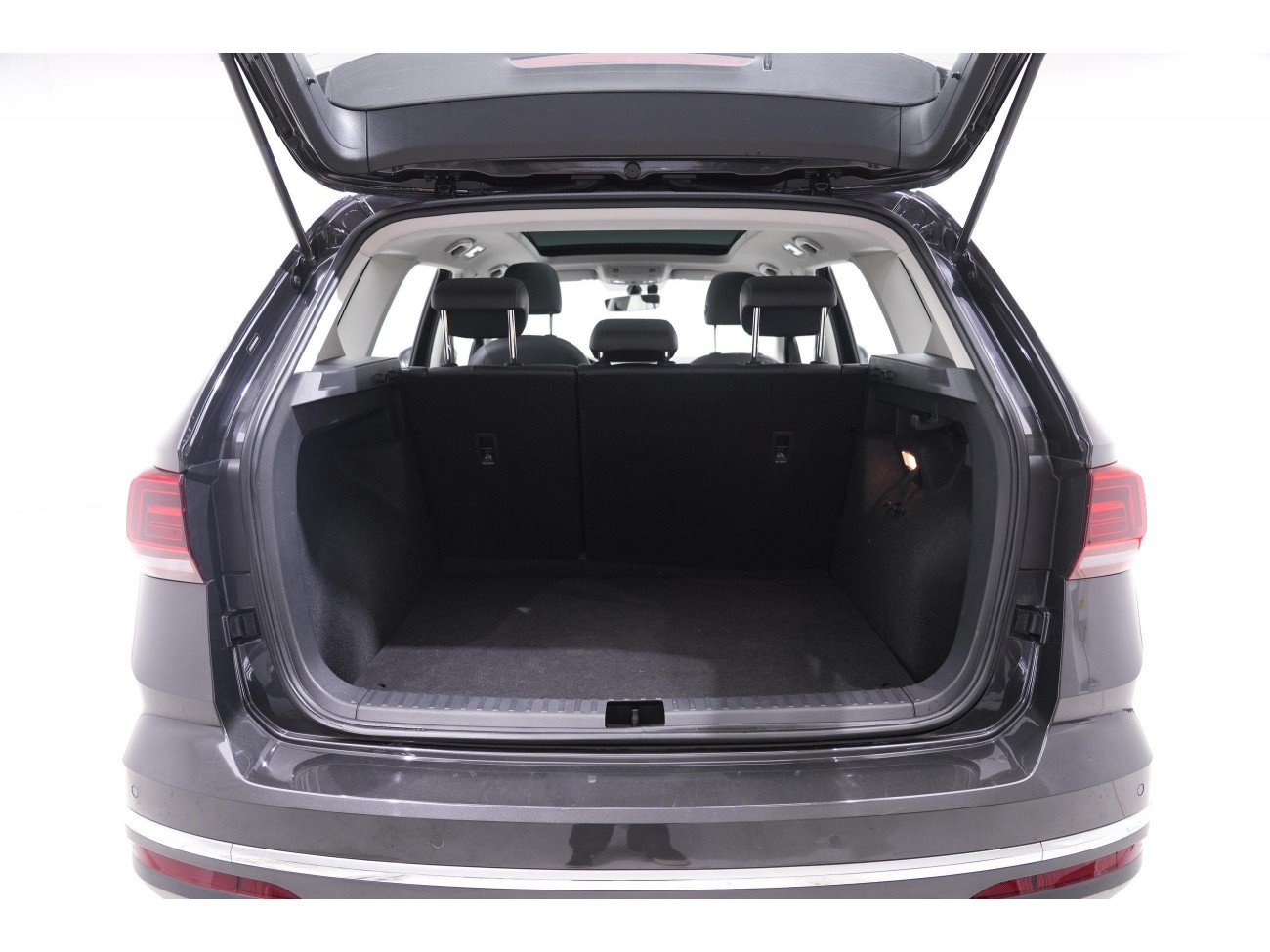 Volkswagen Tharu 2020