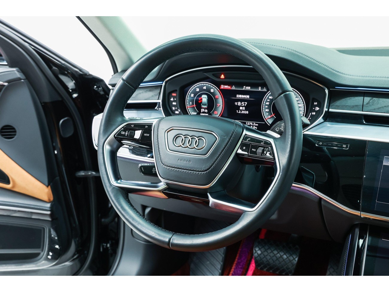 Audi A8L 50 TFSI 2024