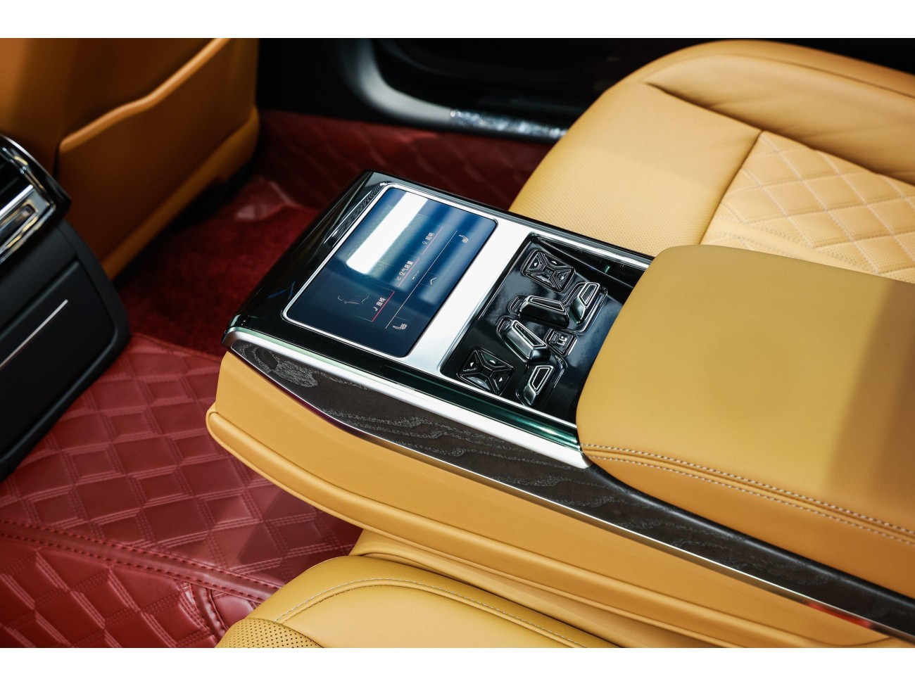 Audi A8L 50 TFSI 2024