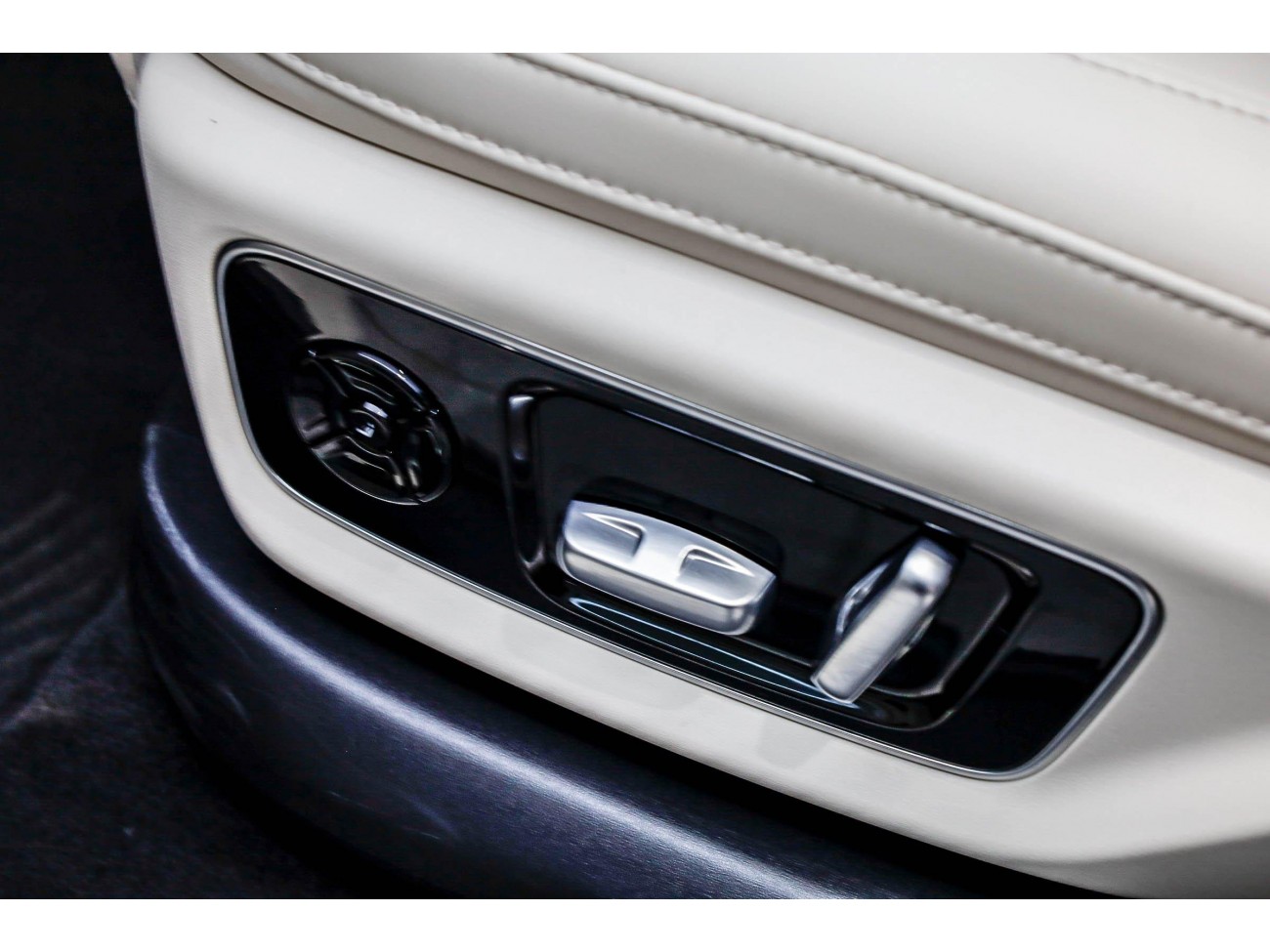 Li Auto L7 2025