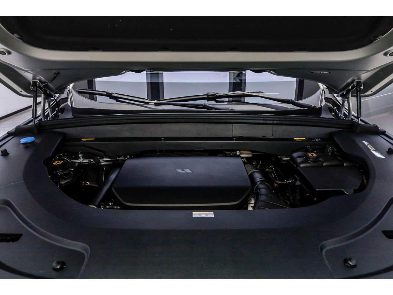 Li Auto L7 2025