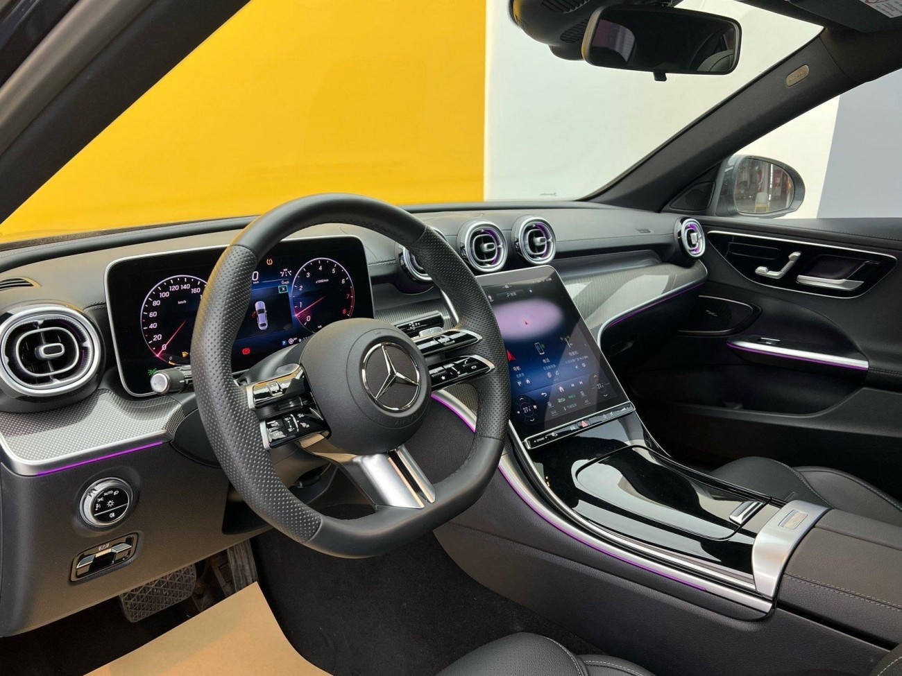 Mercedes-Benz C 260 L 2024