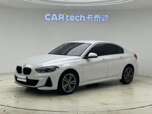 BMW 120i 2023